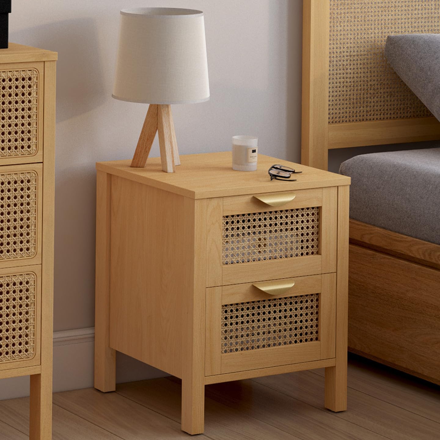 IDMarket - Set di 2 comodini a 2 cassetti EDHEN in Vimini e Legno