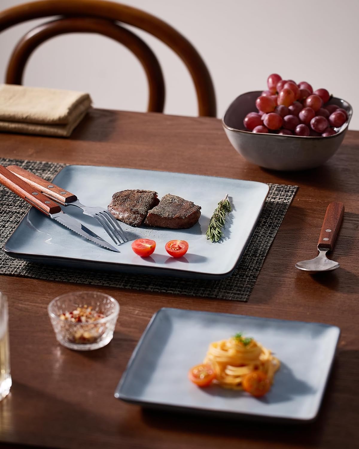 Famiware Dinnerware Sets for 4, Ocean Square 12-Piece Kitchen Plates and Bowls Sets, Reactive Glaze, Microwave and Dishwasher Safe, Scratch Resistant, Grey - Image 5