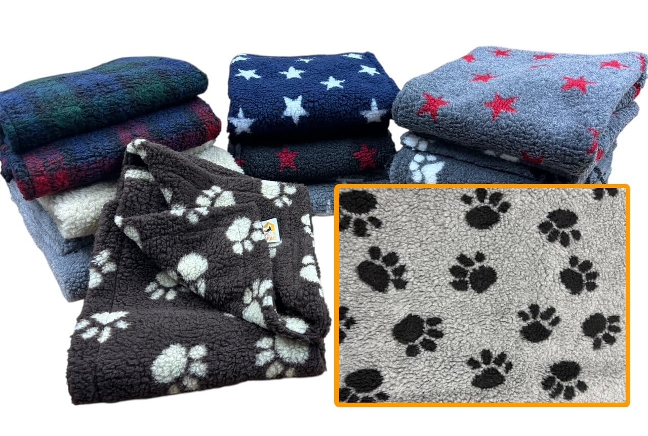 Soft & Cosy Sherpa Fleece Pet Blanket, Luxurious Double Layered Warm Dog Blanket/Throw, MACHINE WASHABLE, Many Colours & Sizes (Grey with Black Paws, XXL - 150cm x 150cm)
