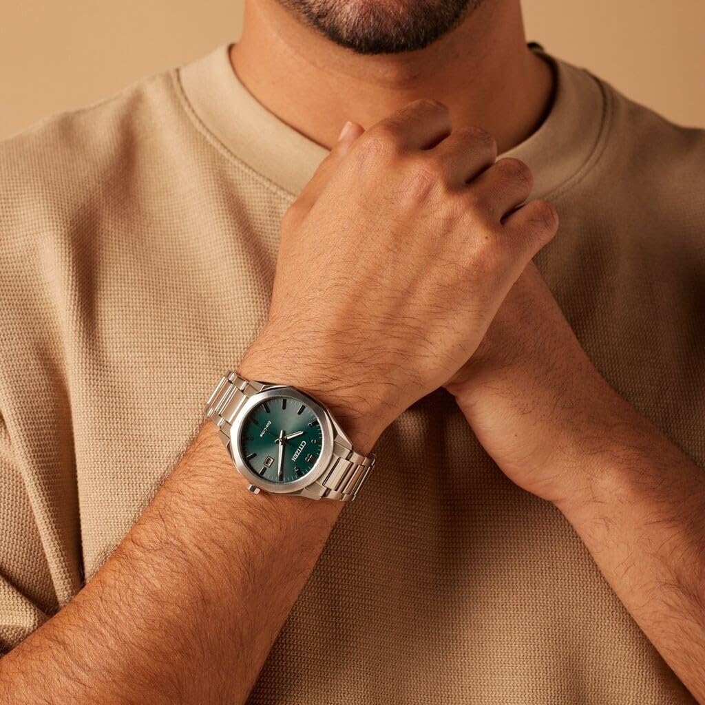 Citizen Eco-Drive Herrenuhr Edelstahl, Grün, 38 mm, BM7620-83Y | Analog Quartz | Kristallglas | 10 bar Wasserdicht | 180 Tage Gangreserve | Datum | Edelstahlband
