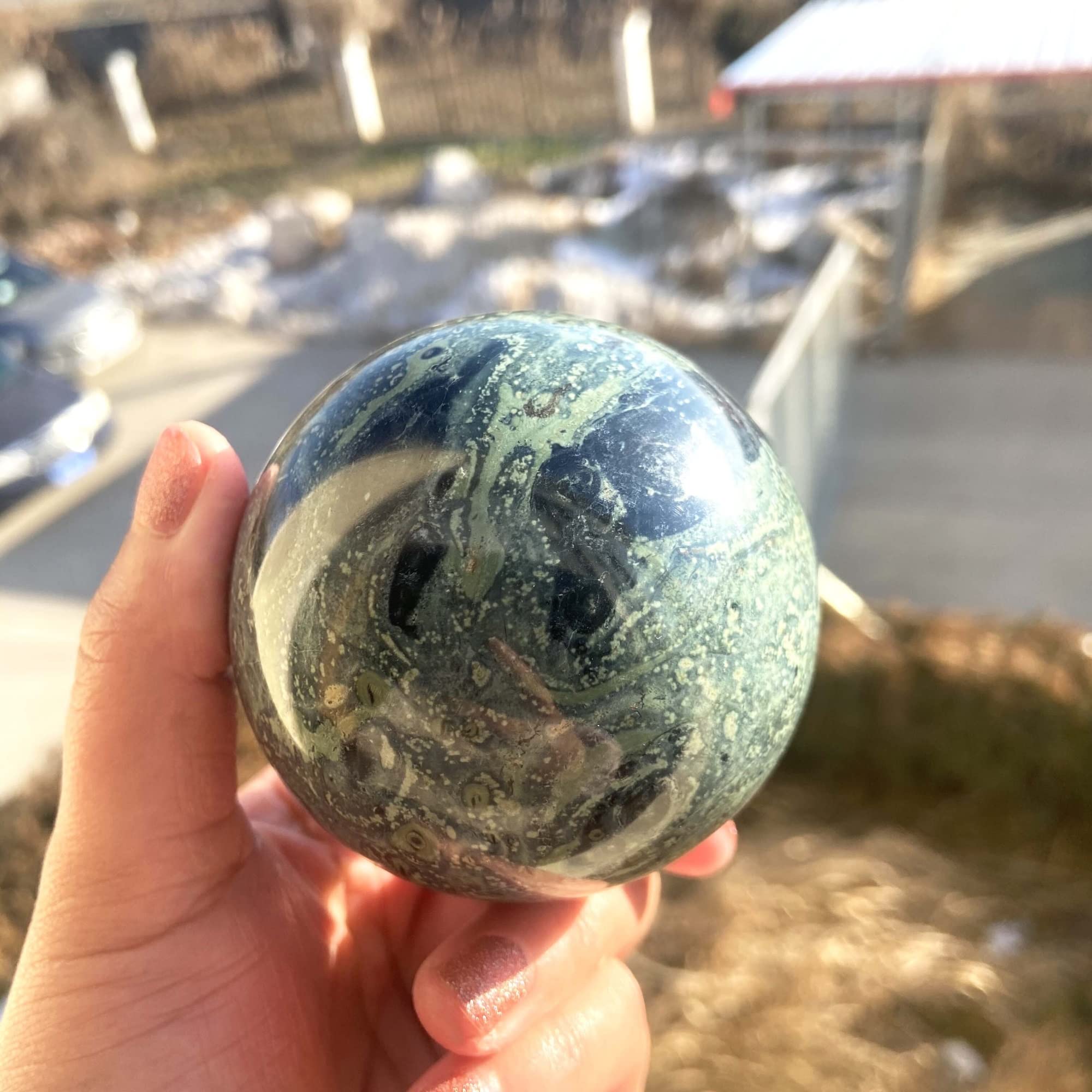 Decorazione della casa 1 PZ Naturale Verde Pavone Occhio di Pietra Preziosa Sfera Kambaba Sfera di Cristallo di Guarigione for la Decorazione Pietre Collezioni di casa