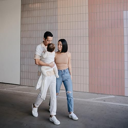 Miniatura 4 de mushie Portabebés  100% algodón orgánico  Arnés infantil para recién nacidos y bebés de 8 a 35 libras (Cedar)