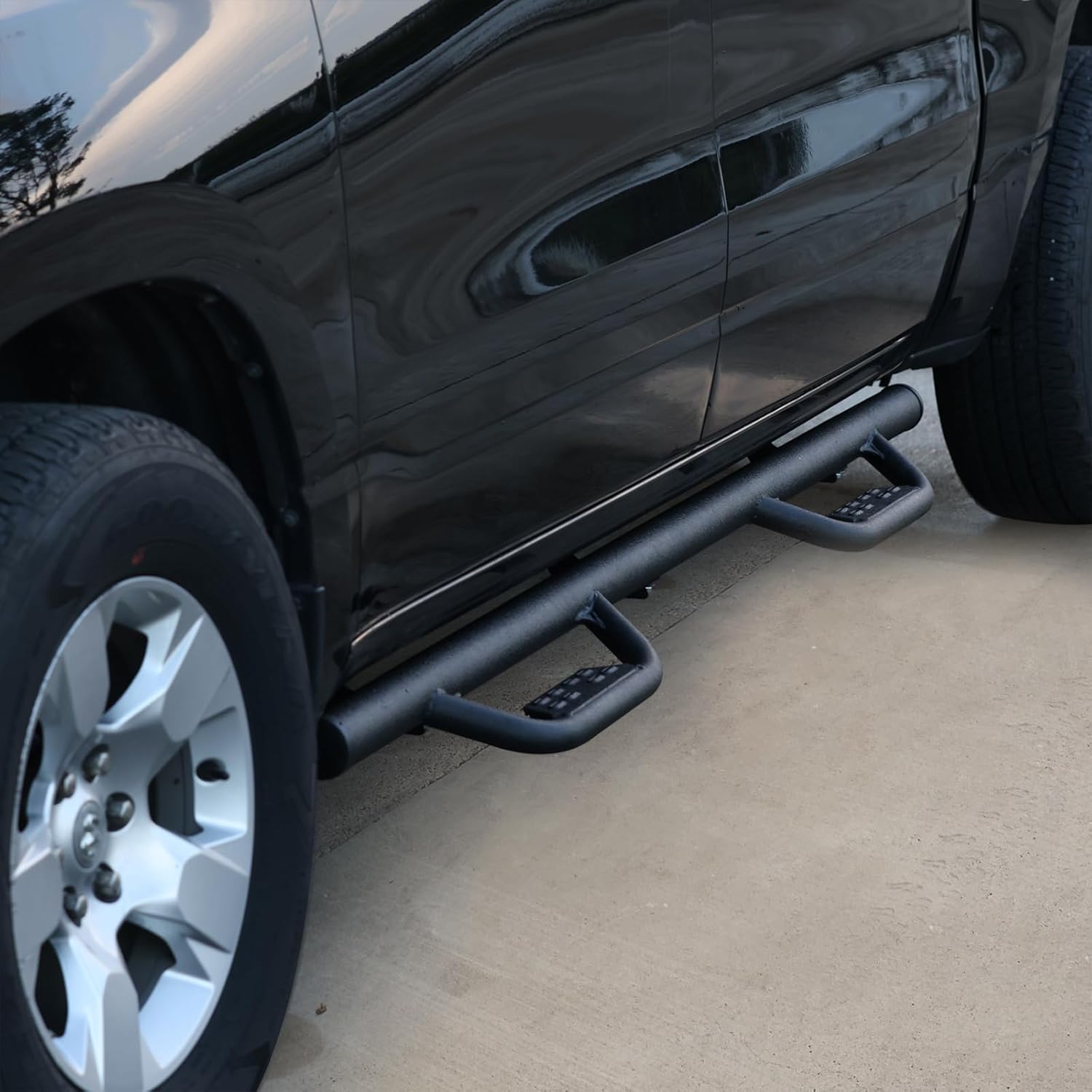 Running Boards For 2019-2026 Chevy Silverado/GMC Sierra - 3 Inch Drop Down Steps For Regular Cab