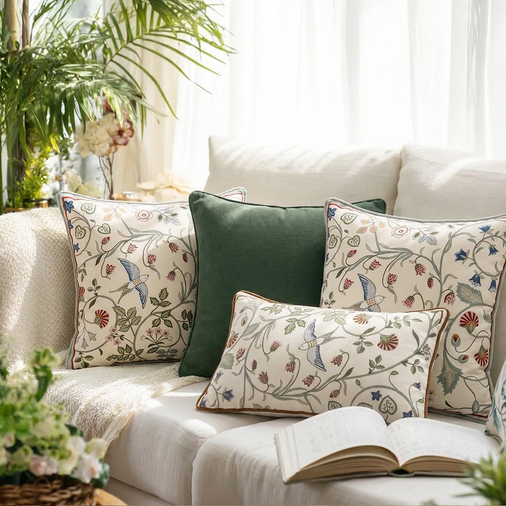 bilin gaier Designer French Floral Velvet 12X20 White Pillow Cover for Couch Set of 2,Soft and Wrinkle-Free Body Pillow Cases with Zipper,Lumbar Throw Pillow Cover Home Decor Sofa Bedroom Living Room