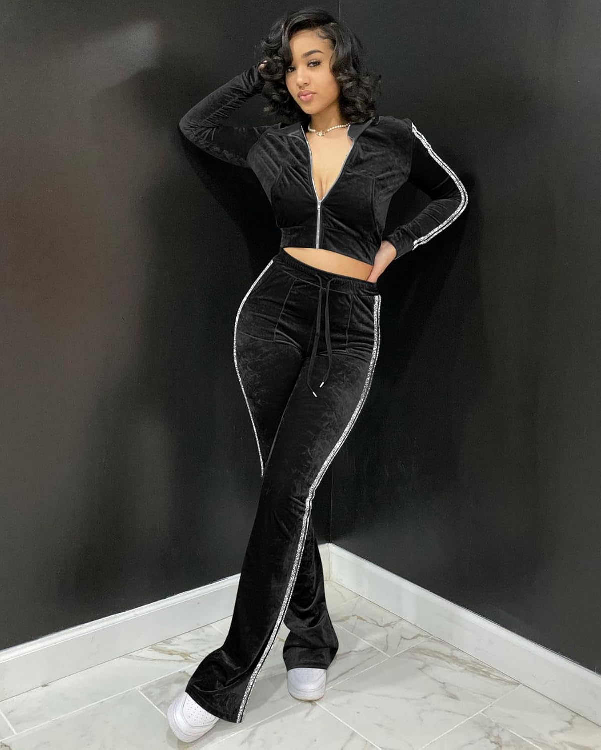 yidengymx Womens Velour Tracksuit Two Piece Outfits for Women Long Sleeve Hooded Zip Crop Tops Flared Pants Set - Image 3
