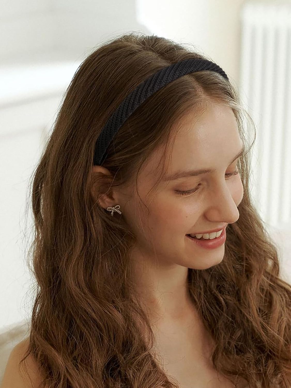 DRESHOW 4 Pack Headbands for Women and Girls Thin Knitted Hairbands Fashion Cute Solid Colors Non Slip Hair Accessories - Image 4