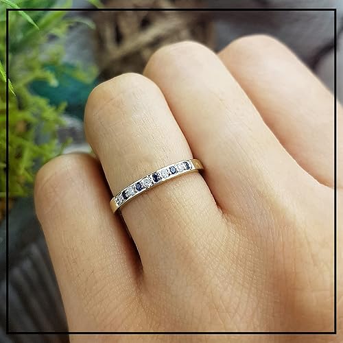 Miniatura 2 de Dazzlingrock Collection Anillo apilable redondo de oro de 10 quilates con zafiro azul y diamante blanco para mujer