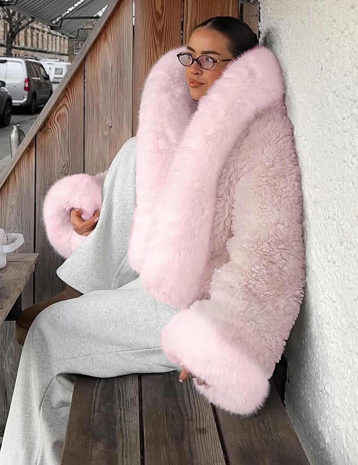 Wyeysyt Women's Faux Fur Coats with Hood Winter Warm Cropped Hoodie Jacket Long Sleeve Thick Short Outerwear with Pockets(LightPink-XL)