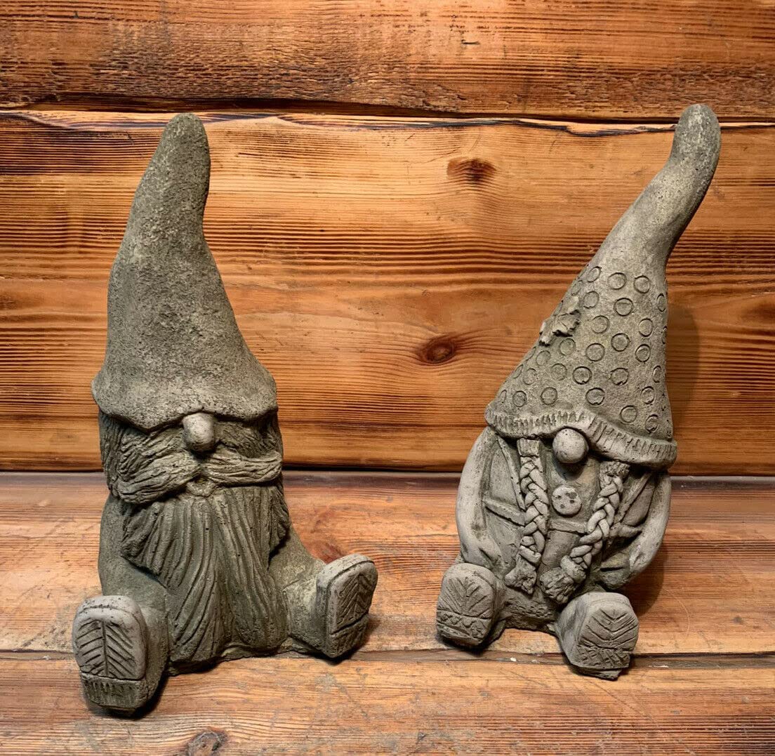 STONE GARDEN PAIR OF GONK PIXIE GNOME FAIRY BEARD HAT STATUE ORNAMENT
