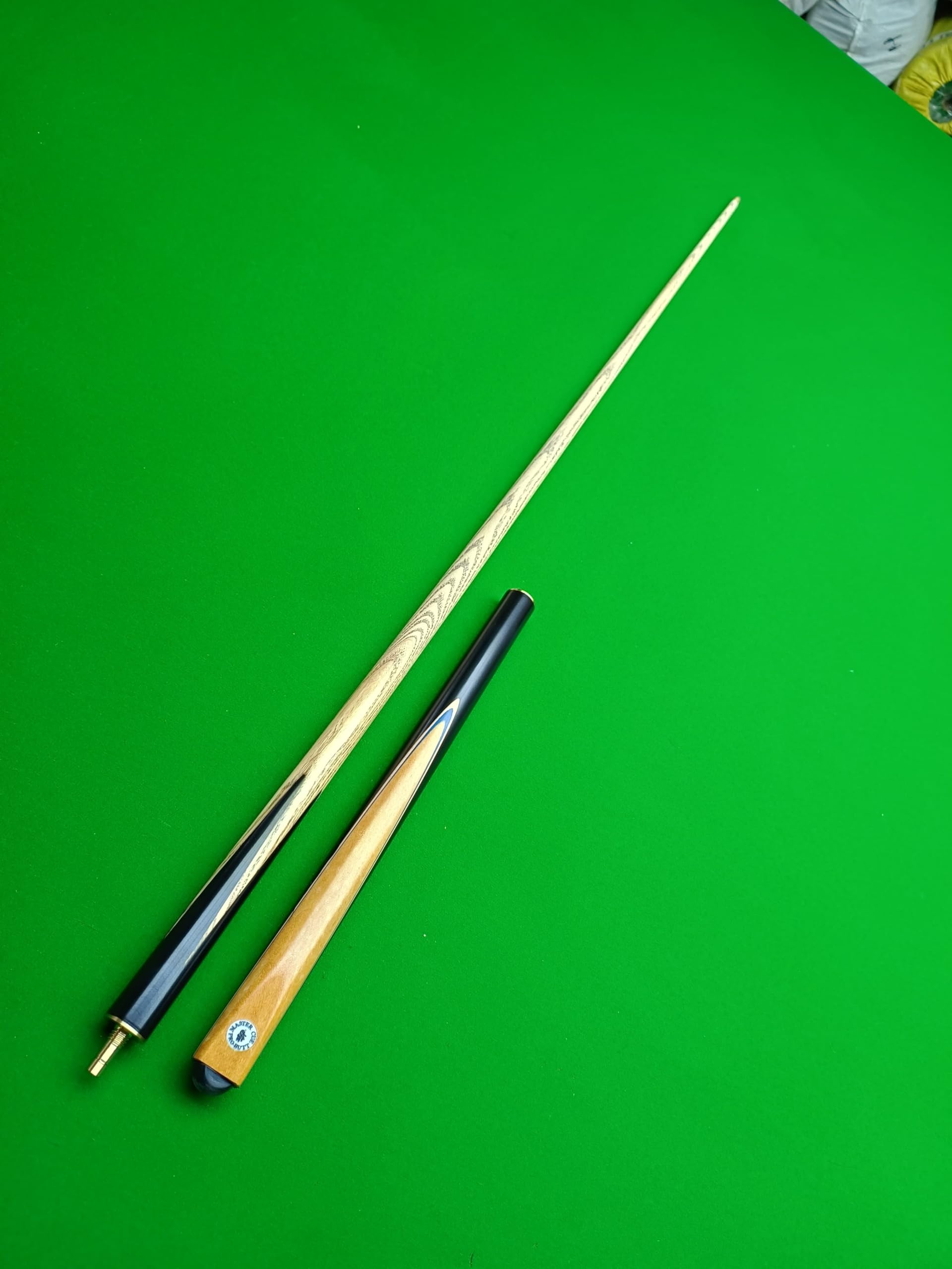 LGB Snooker & Pool cue Stick by Master pro Butt Quarter Joint