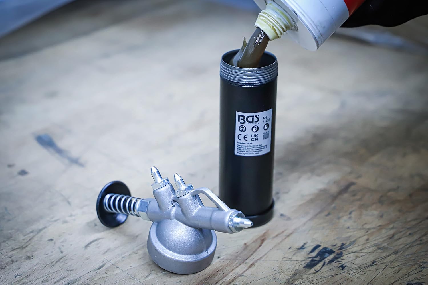 BGS 71037 | Mini Grease Gun | 85 cm³