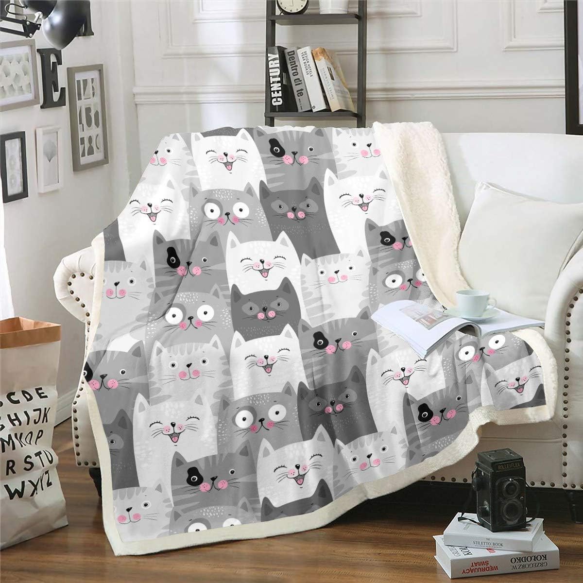 Cat Blankets and Throws for Kids Boys Girls Cartoon Cat Print Blanket
