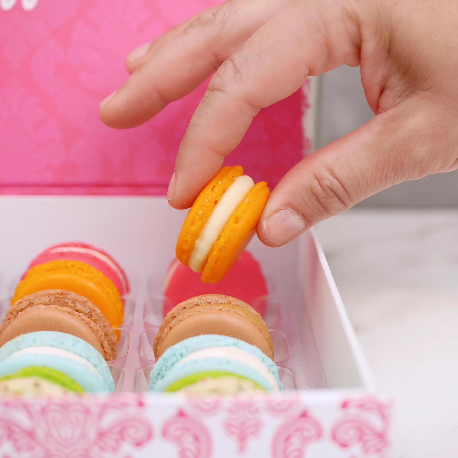 French Macarons Gift Box – 20 Assorted Flavors – Handcrafted Cookies with Authentic Parisian Recipe – Gluten-Free Macaroons – Gourmet Snack or Dessert Treat – Fresh Baked Upon Order