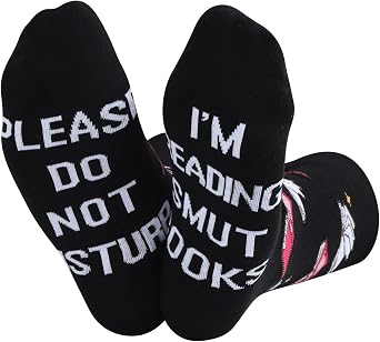ZJXHPO Smut Book Reader Crew Sock Im Reading Smut Books Novelty Sock Spicy Book Lover Sock Gift Smut Slut Gift