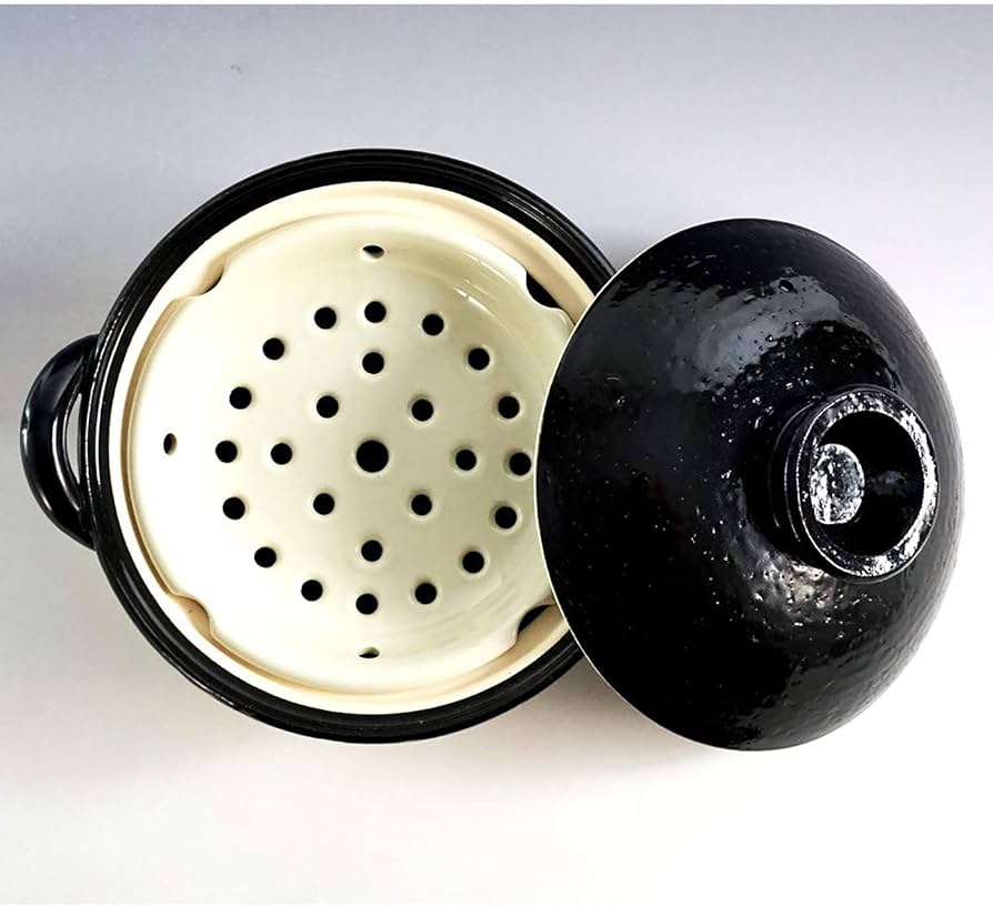 Amazon.co.jp: 長谷園 ヘルシー蒸し鍋 黒 中 (直火専用) 直火対応 NZW