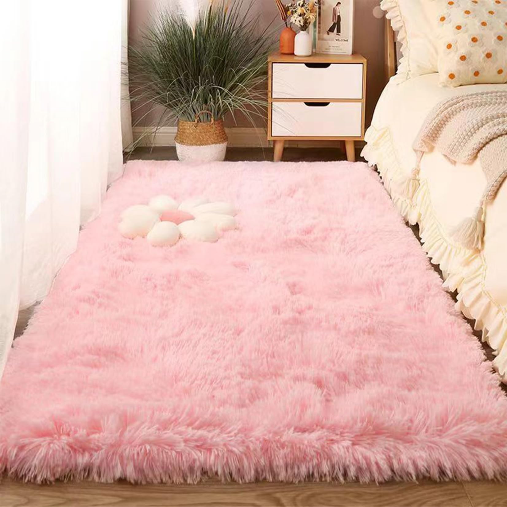 Tapis chambre shaggy grand format rose 150x190 idéal au pied du canapé de salon