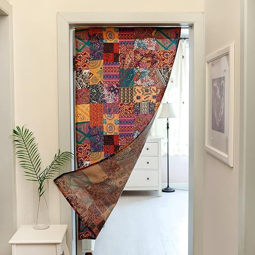 Amazon 遮断のれん 綿麻 ロング丈 暖簾 ボヘミアン風 パッチワーク 風水 目隠し ドアカーテン ワンピース 古典 幅60 70 80cm 長さ140cm ホームルーム リビング 洗面所 トイレ レストラン 玄関 出入り口 つっぱり棒式 のれん オンライン通販