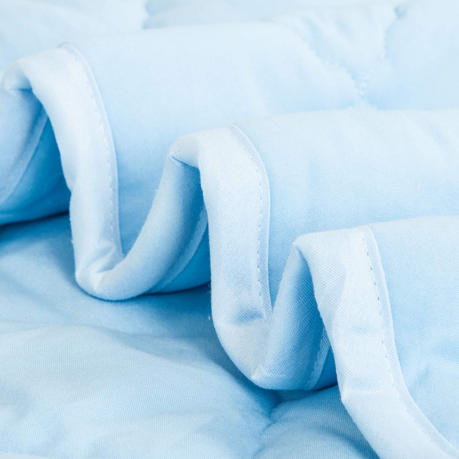 NTBAY Down Alternative Toddler Comforter, Lightweight and Warm Solid Color Baby Crib Quilted Blanket, 39x47 inches, Aqua - Image 3