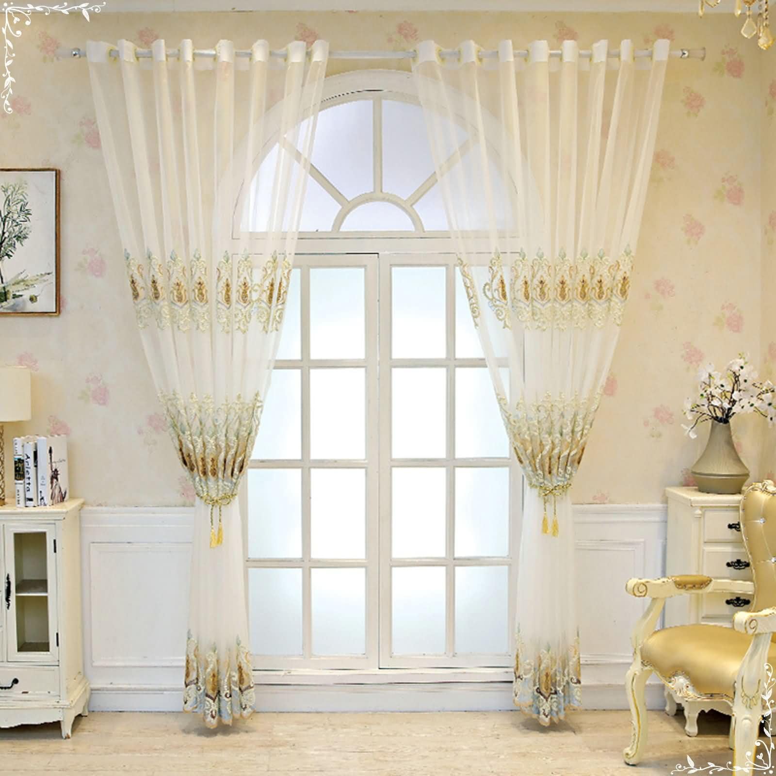 Rideau intérieur jaune bleu pour salon et chambre : ambiance vintage florale