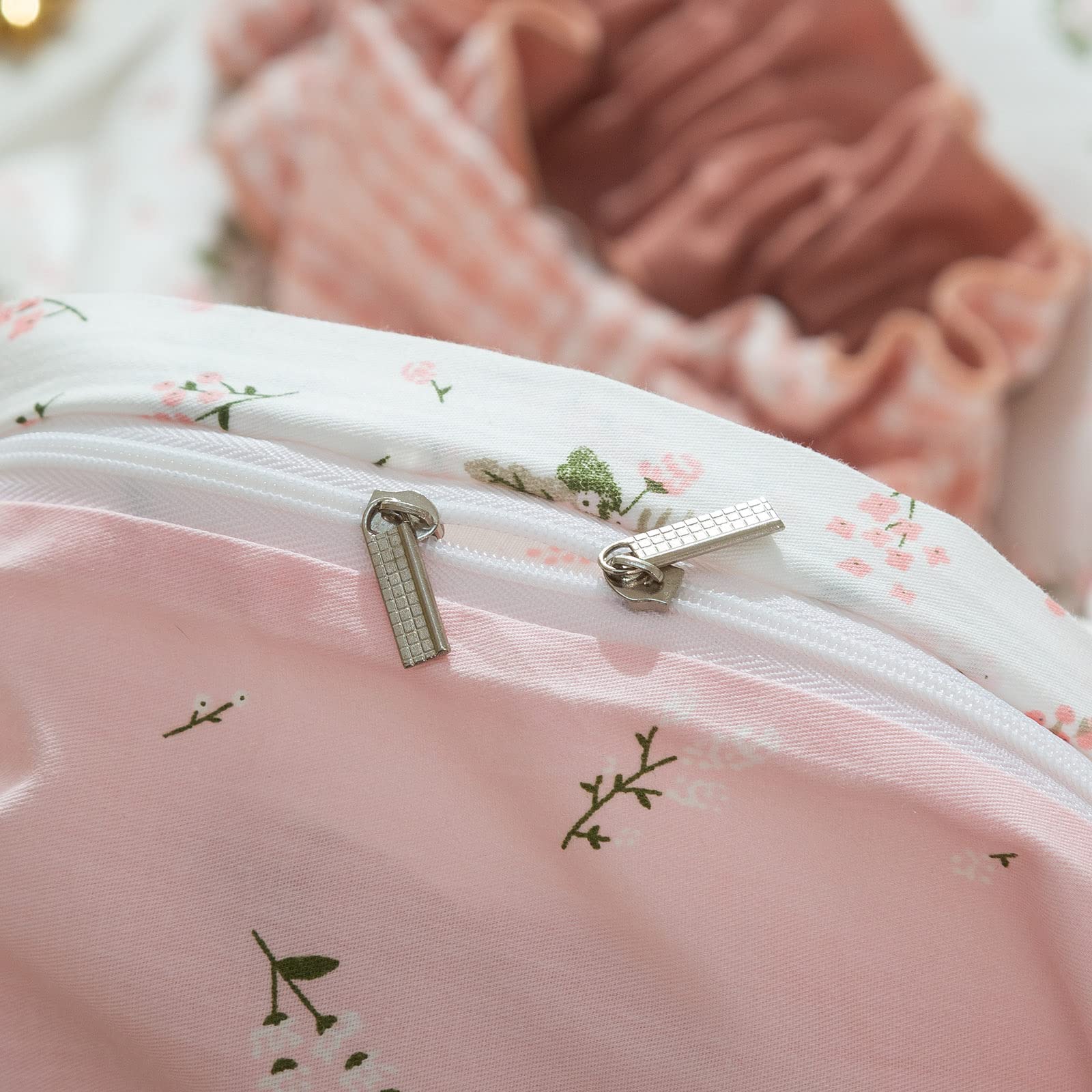 VM VOUGEMARKET Set di biancheria da letto per ragazze, con copripiumino e federe, con motivo floreale rosa e bianco, 100% cotone, con cerniera (3 pezzi, per letto singolo)