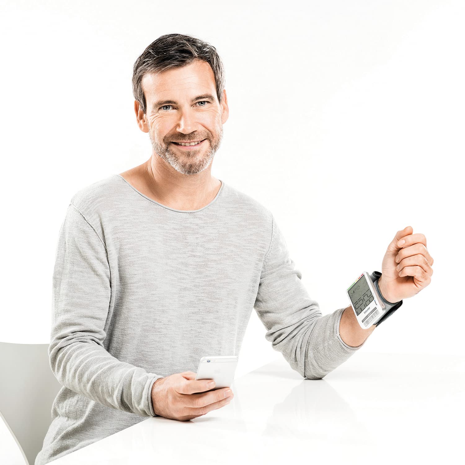 Beurer BC 85 Ciśnieniomierz nadgarstkowy z funkcją Bluetooth i wskaźnikiem położenia dla prawidłowego użytkowania urządzenia, kolorowa skala do interpretacji odczytów