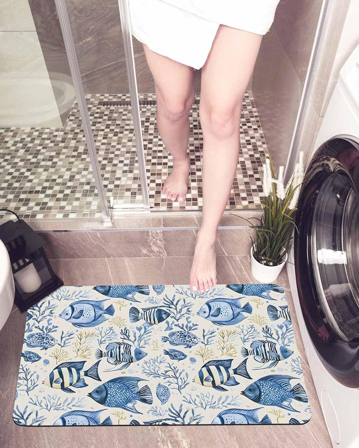 Bath Rugs, Coastal Blue Tropical Fish Coral Absorbent Diatomaceous Earth Bath Mat Quick Drying Non Slip Washable Shower Mat 24x36IN, Summer Marine Life Doormat for Bathtub Kitchen Living Room