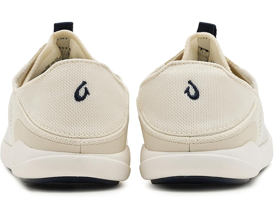 OluKai Moku Pae - Front View