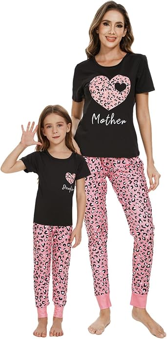 MyFav Mommy and Me Pajamas Heart Print Sleepwear Family Matching Short Sleeve Nightwear