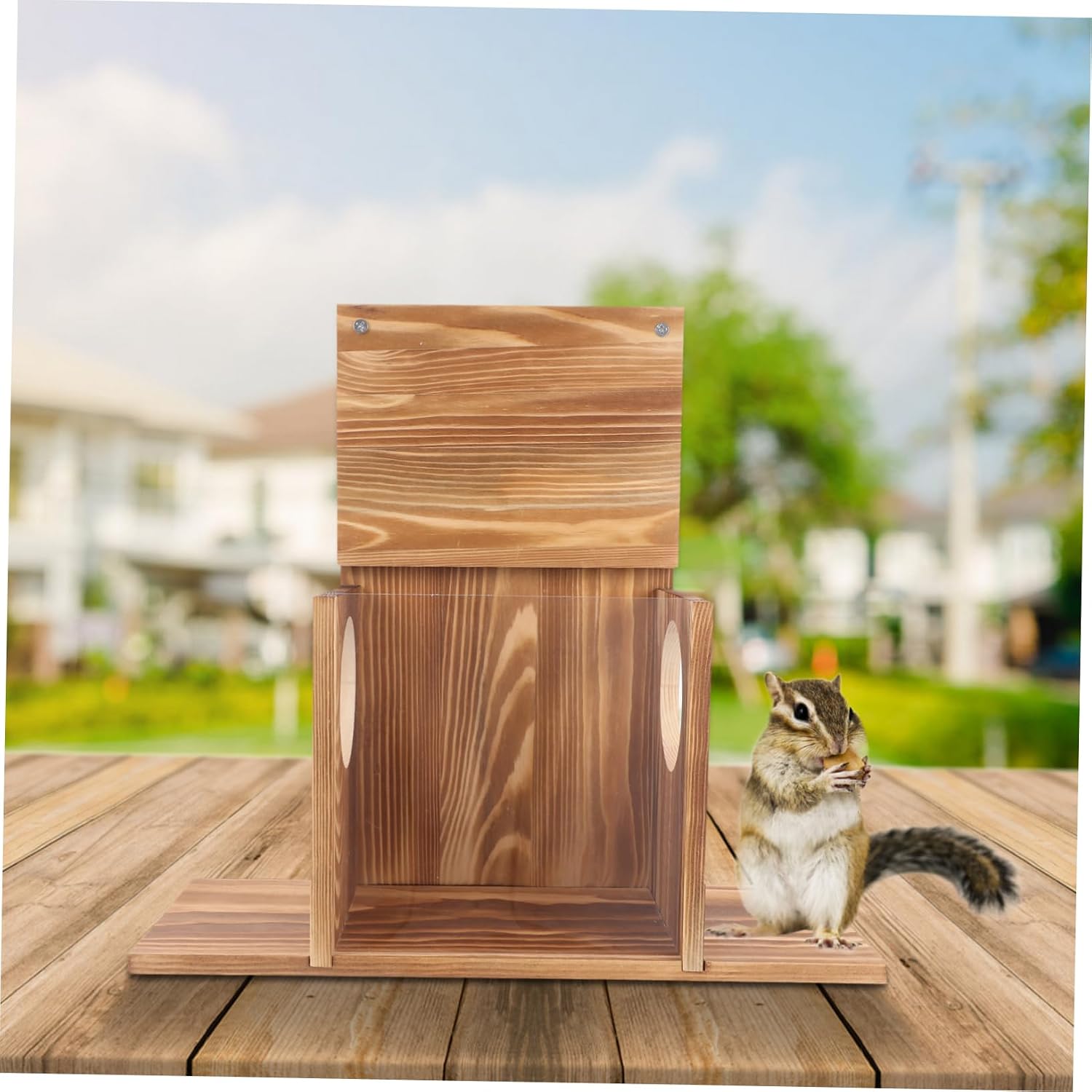 Sosoport Outdoor Squirrel Feeder Wood Design Hamster Feeding Box for Garden Use Attractive Squirrel Feeding House for Outside for Enthusiasts