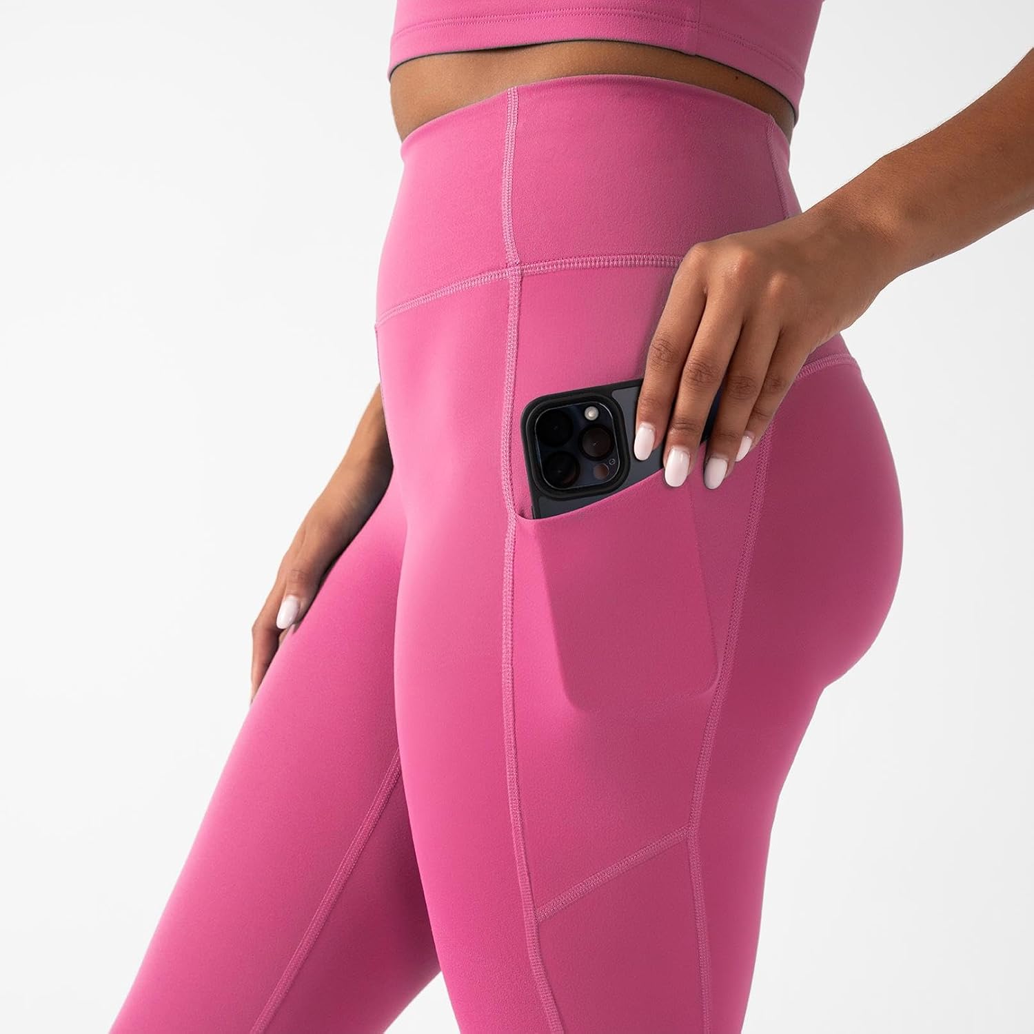 YITTY Active Women's Ultraluxe High-Waist Pocket Legging, Athleisure, 4-Way-Stretch, Beach Party, XXL/1X, Short | 25" Inseam - Image 4