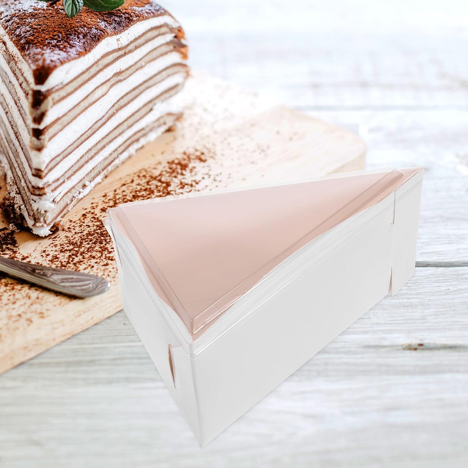 50 Sets Triangular Cake Slice Boxes with Transparent Lids Thickened Bakery Packaging Containers for Cupcakes Biscuits Wedding Desserts Portable Bakery Packing