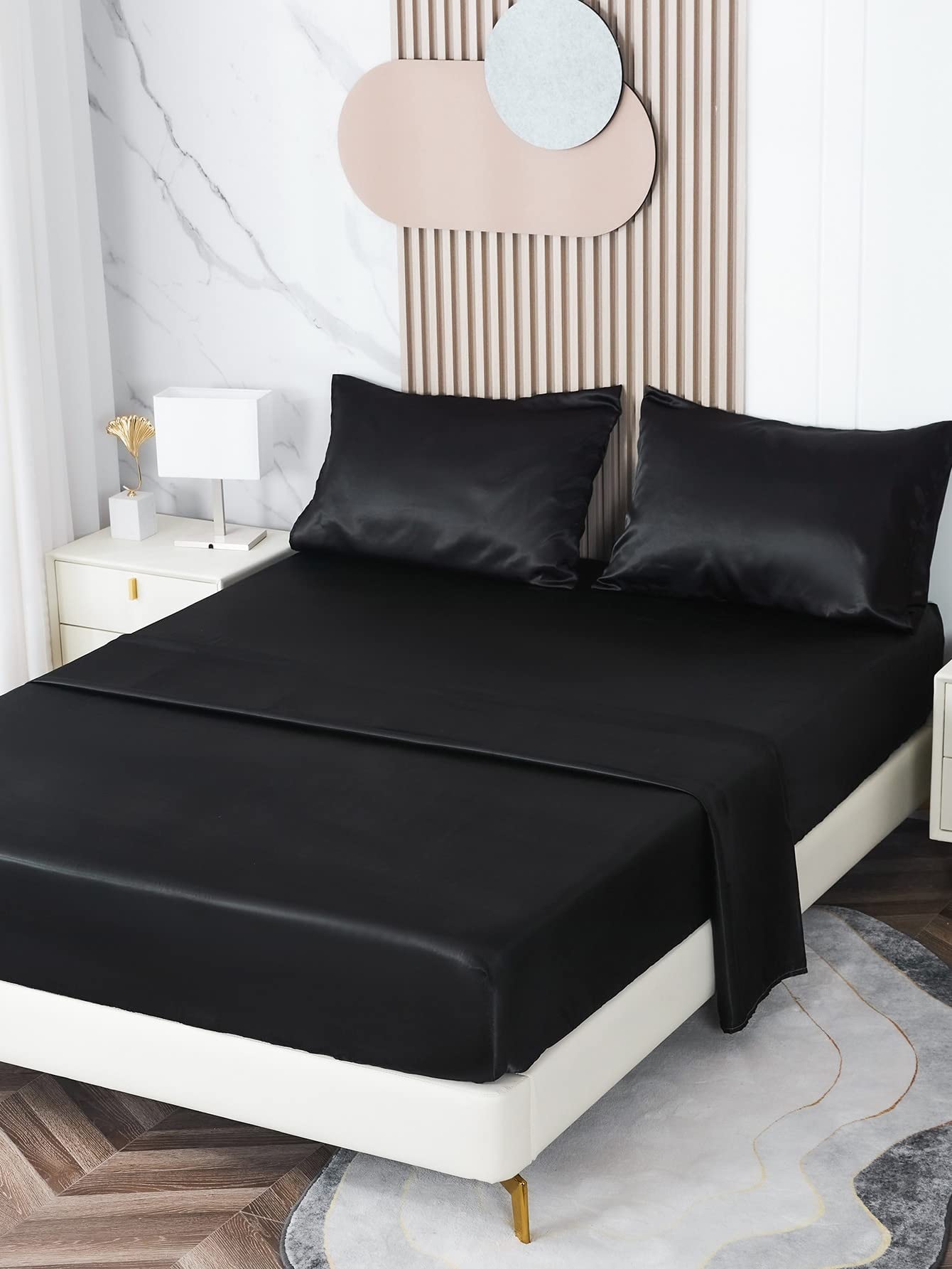 Verdusa Silk Bed Sheets Set, 4 Piece Luxury Soft Satin Sheet Set, 2 Piece Pillowcase + Fitted Sheet + Flat Sheet, Breathable Silky Bed Sheet Set Black Twin Size