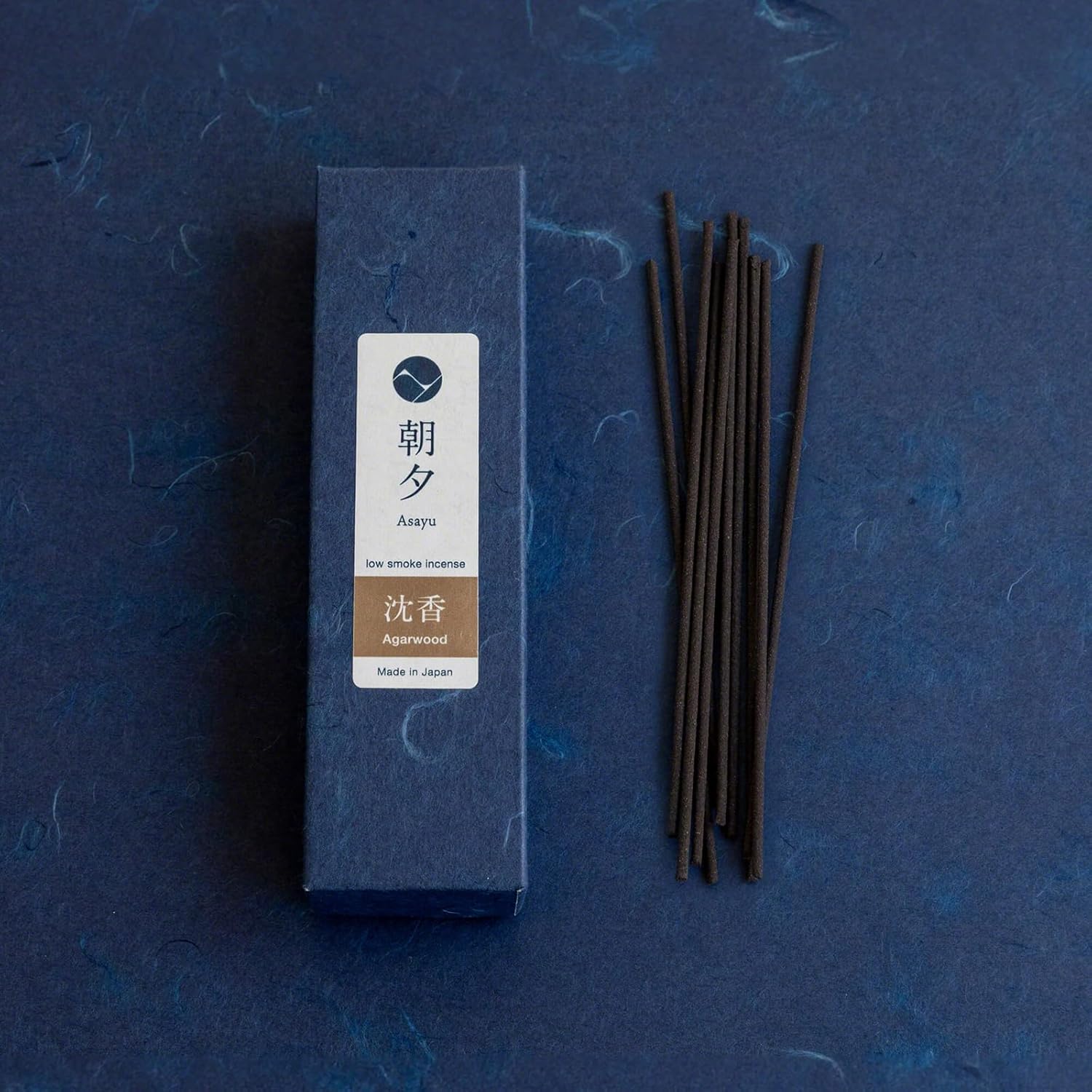 Asayu Japan Natural Low Smoke Agarwood Incense Sticks, Sample Size Japanese Incense for Evening Relaxation, Yoga, Meditation. Smokeless Incense with Less Irritation and Non-Toxic