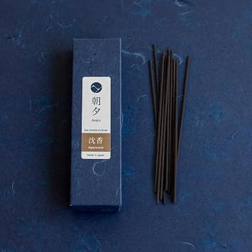 Asayu Japan Natural Low Smoke Agarwood Incense Sticks, Sample Size Japanese Incense for Evening Relaxation, Yoga, Meditation. Smokeless Incense with Less Irritation and Non-Toxic