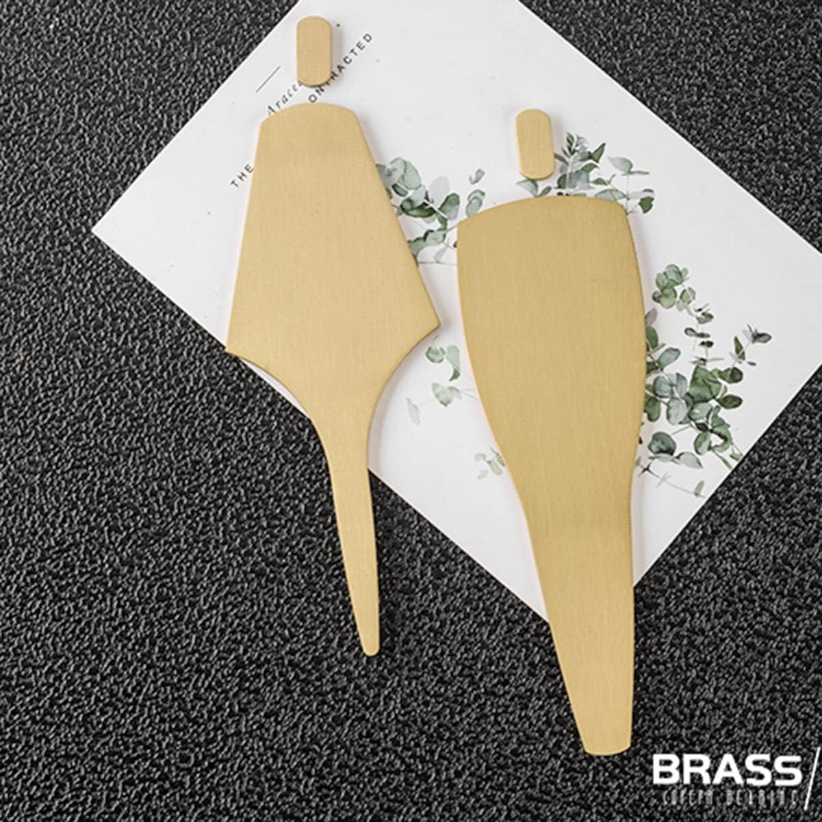 Toilet Sign, Brass Men and Women WC Sign Arrow Figure Set, Modern Bathroom Door Signs, Disabled Signage for Hotel, Shop, Parking, Shopping Mall