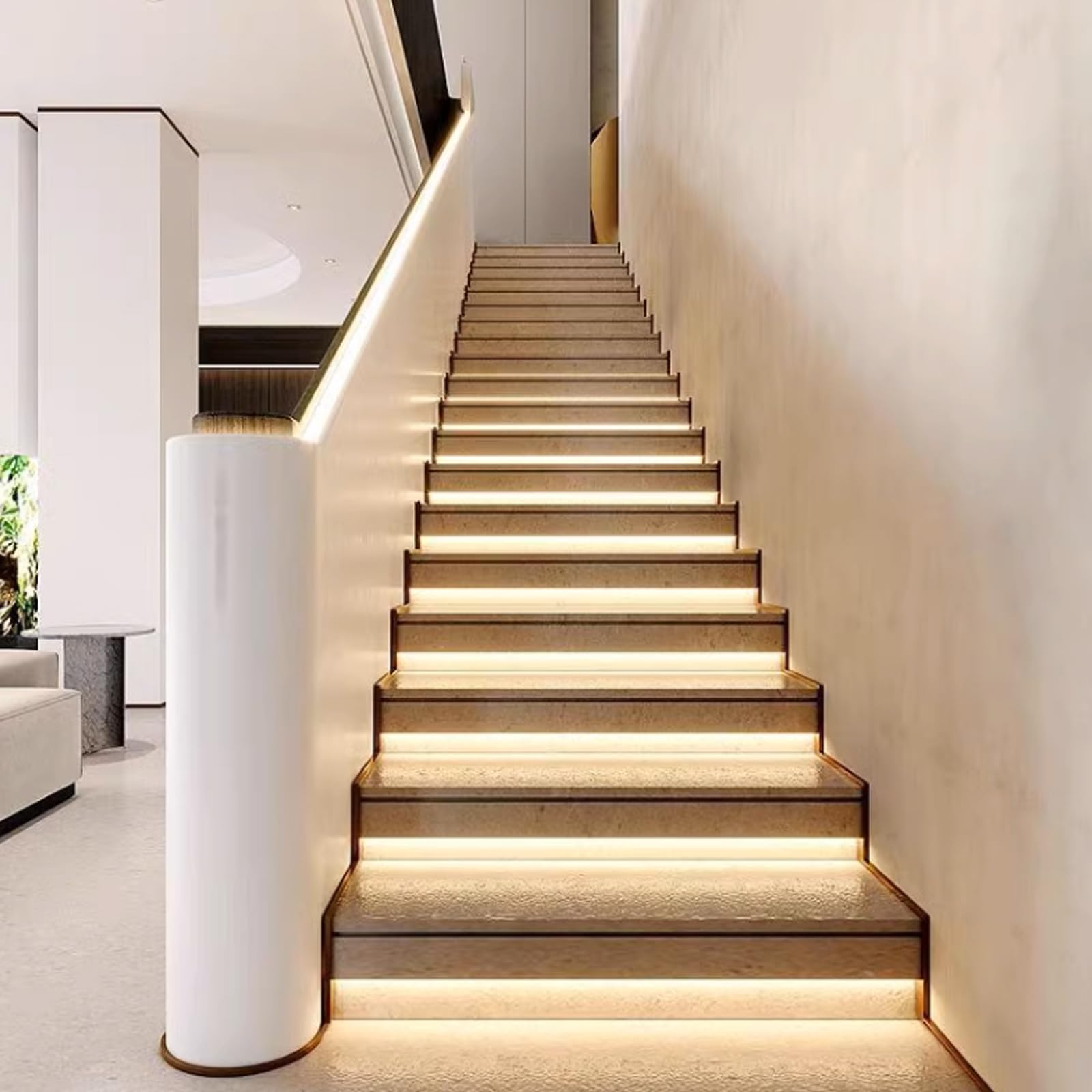 Sistema di controllo automatico a 32 canali con sensore di movimento a LED per scale, illuminazione per scale a prova di corto circuito, luminosità regolabile per illuminazione interna sotto le scale
