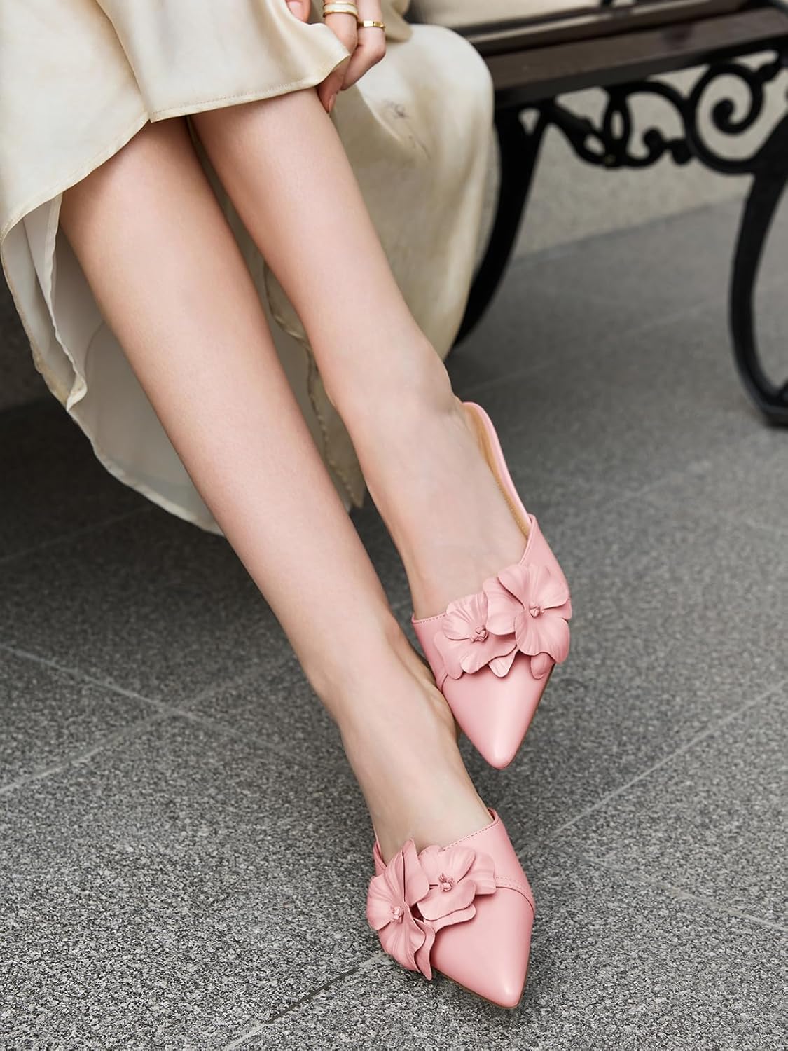 Coutgo Womens Mules Kitten Heels Closed Pointed Toe Pumps Flower Slip On Party Dress Shoes - Image 4