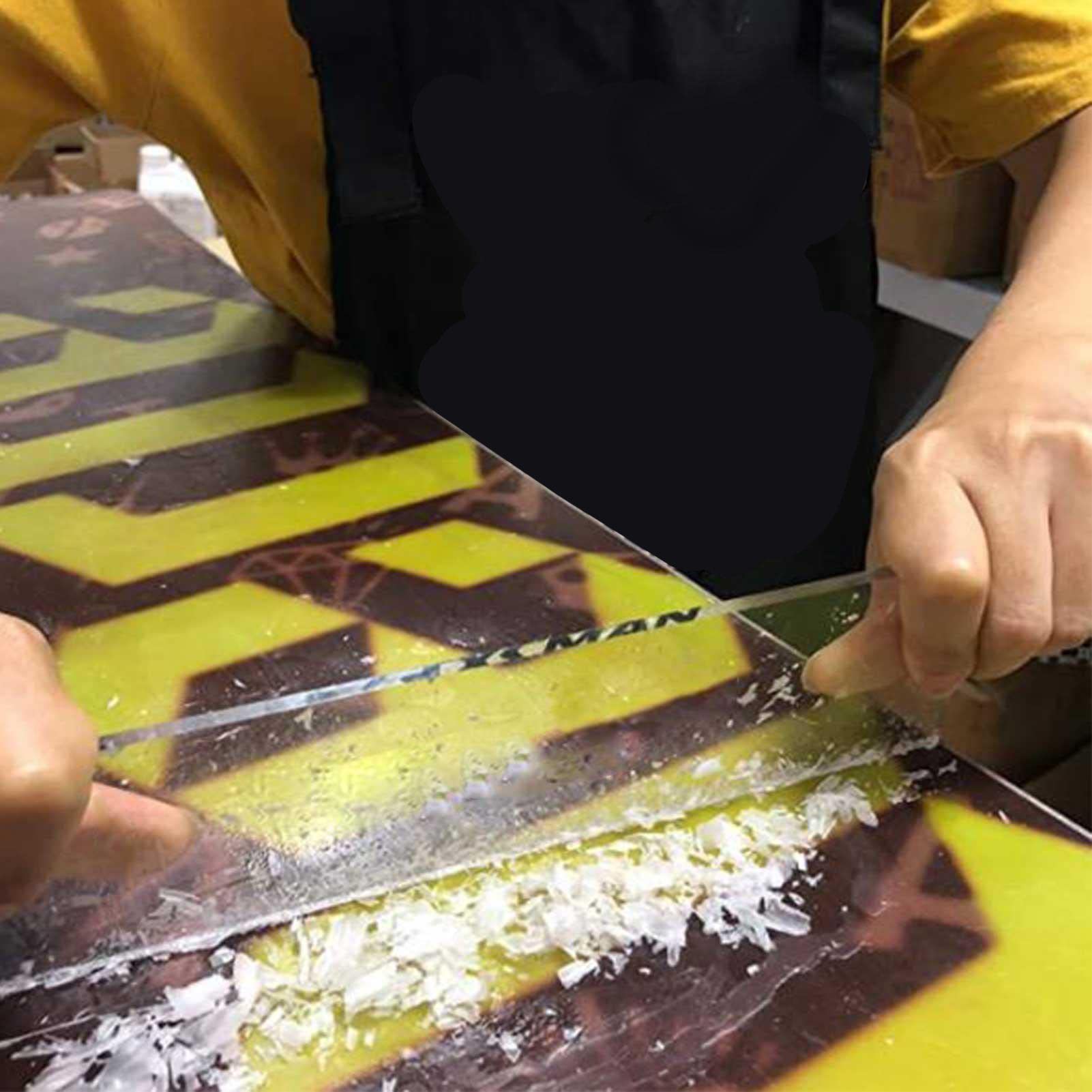 Rascador de cera de acrílico para esquís y tablas de snowboard 23 x 5,7 x 0,4 cm transparente