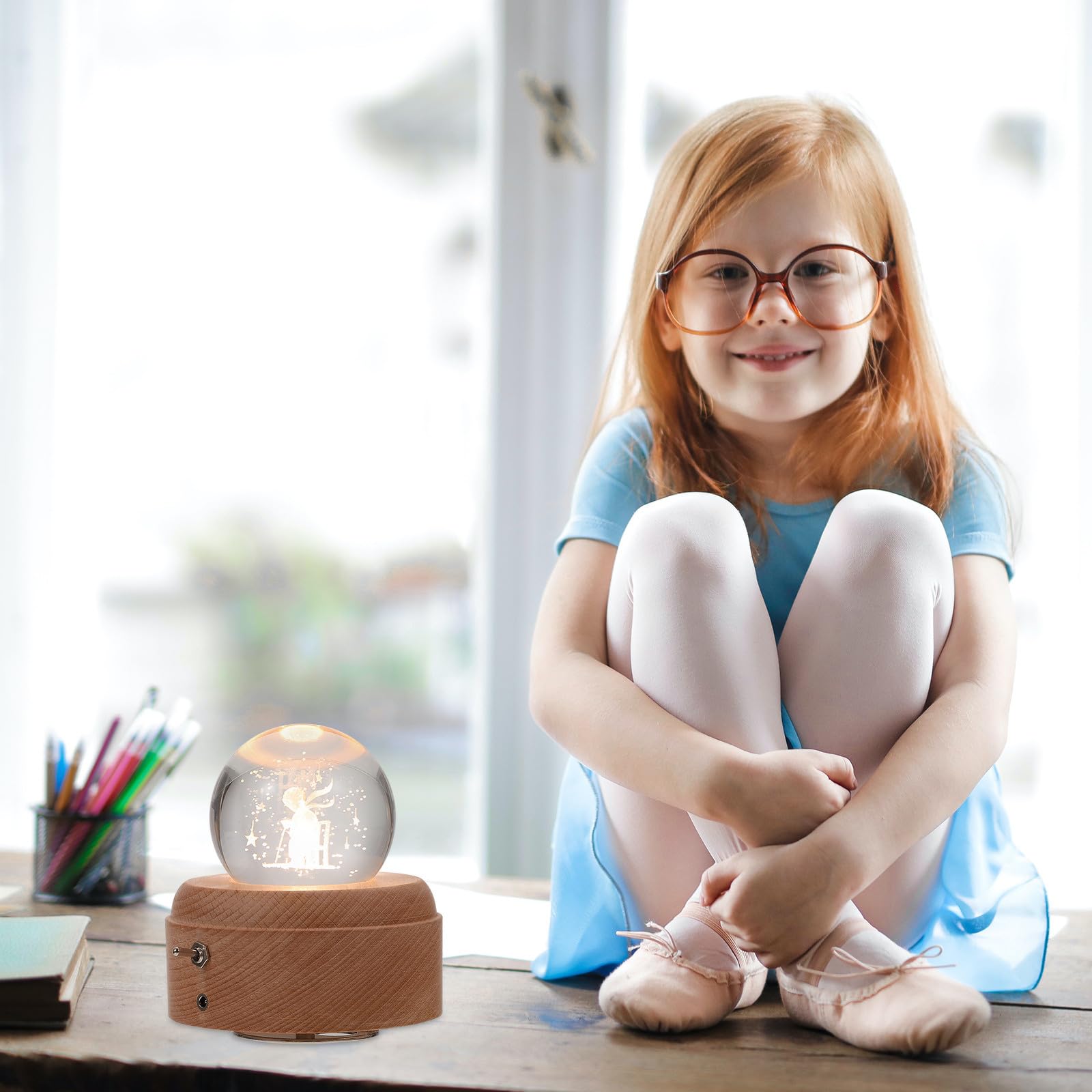Caja de Música Giratoria Bola de Cristal y Base de Madera, Lámpara de Proyección LED para Luz Nocturna Infantil en Hogar y Oficina