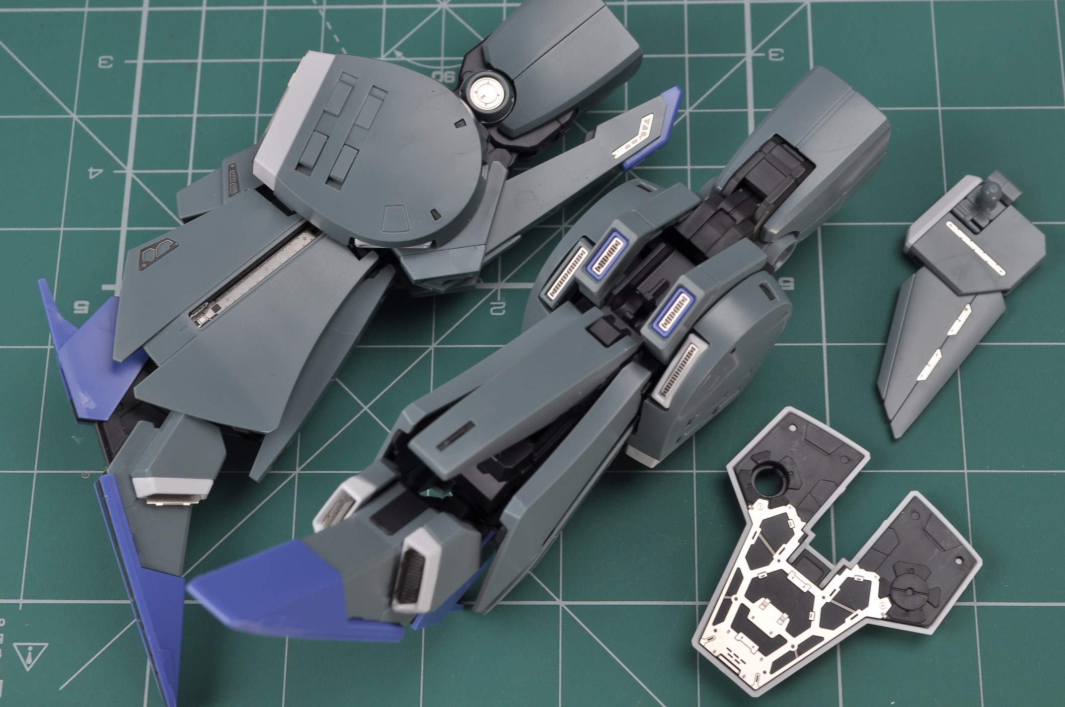 MG 1/100 FAZZ Ver.Ka「パーツ落ちあり」 MG 1/100 FAZZ Ver.Ka「パーツ落ちあり」 Amazon.com: Bandai