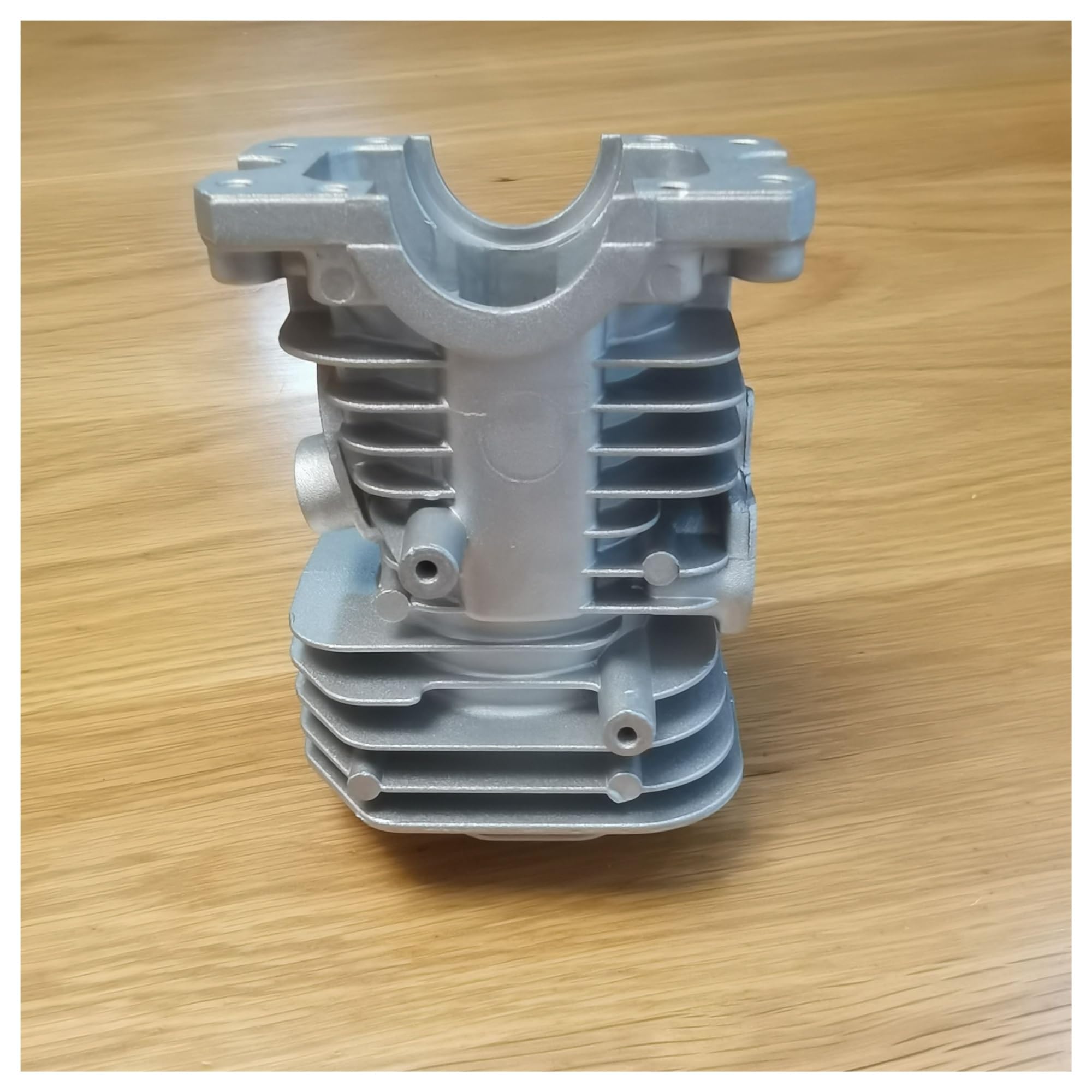 Kit de pistón y Cilindro de 40 mm Compatible con motosierras 136, 137, 141 y 142. Reemplaza la Pieza 530 0699-41.