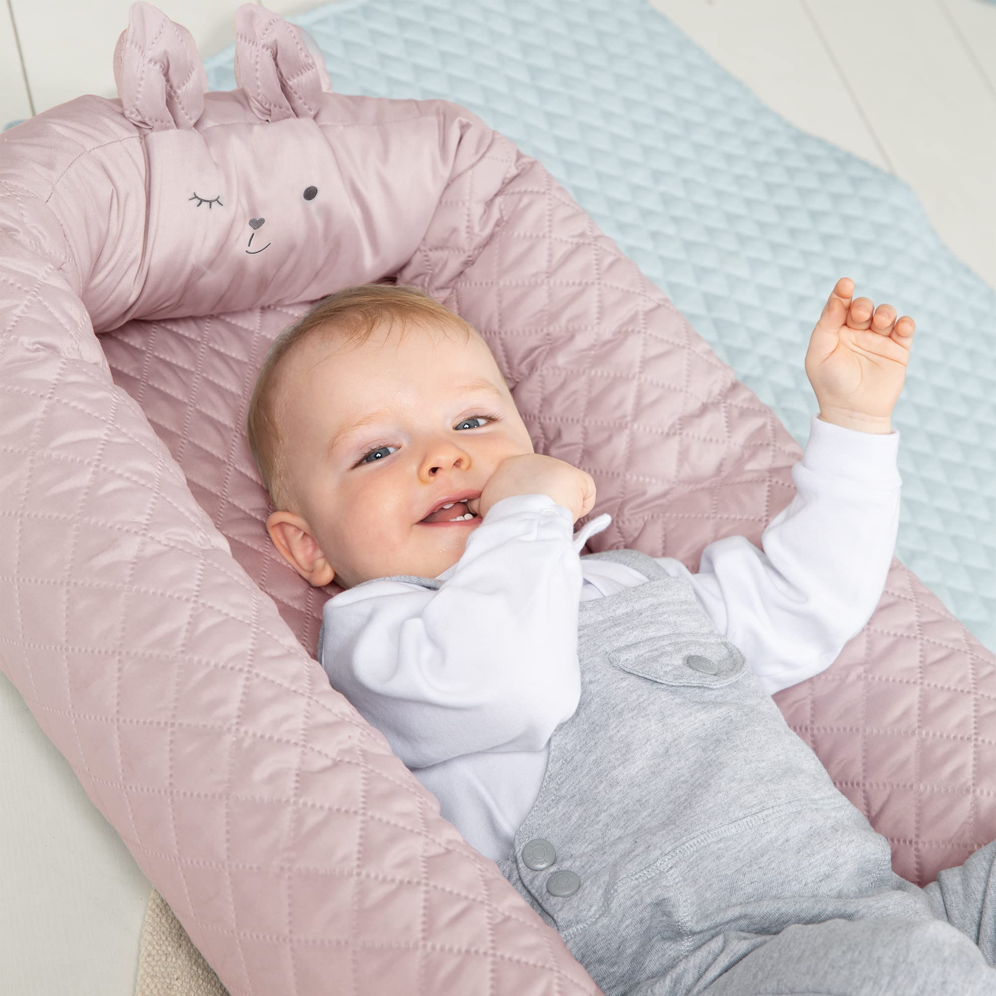 roba Babylounge "roba Style" Avec Motif Tête Du Lapin - Réducteur Utilisable Aussi Pour Changer La Couche Ou Comme Berceau De Voyage - Rose