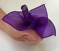 Vista 2 de Magicians Silks with Tricks (morado, 6 pulgadas)