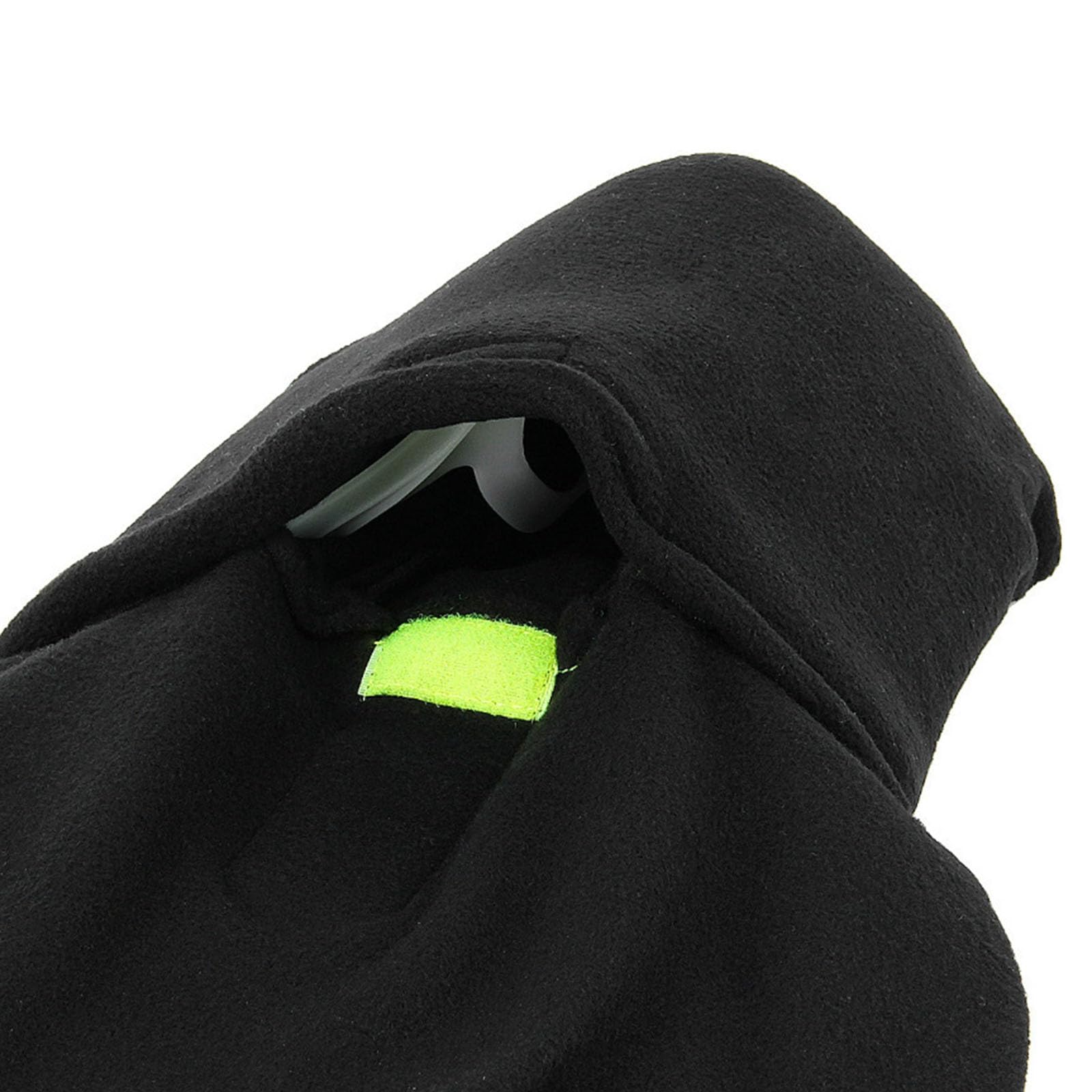 ALMEKAQUZ Travel Pillow for Neck Support, Super Soft Neck Pillow with Shoulder Support and Cozy Cushioning Lightweight and Easy to Carry (black)