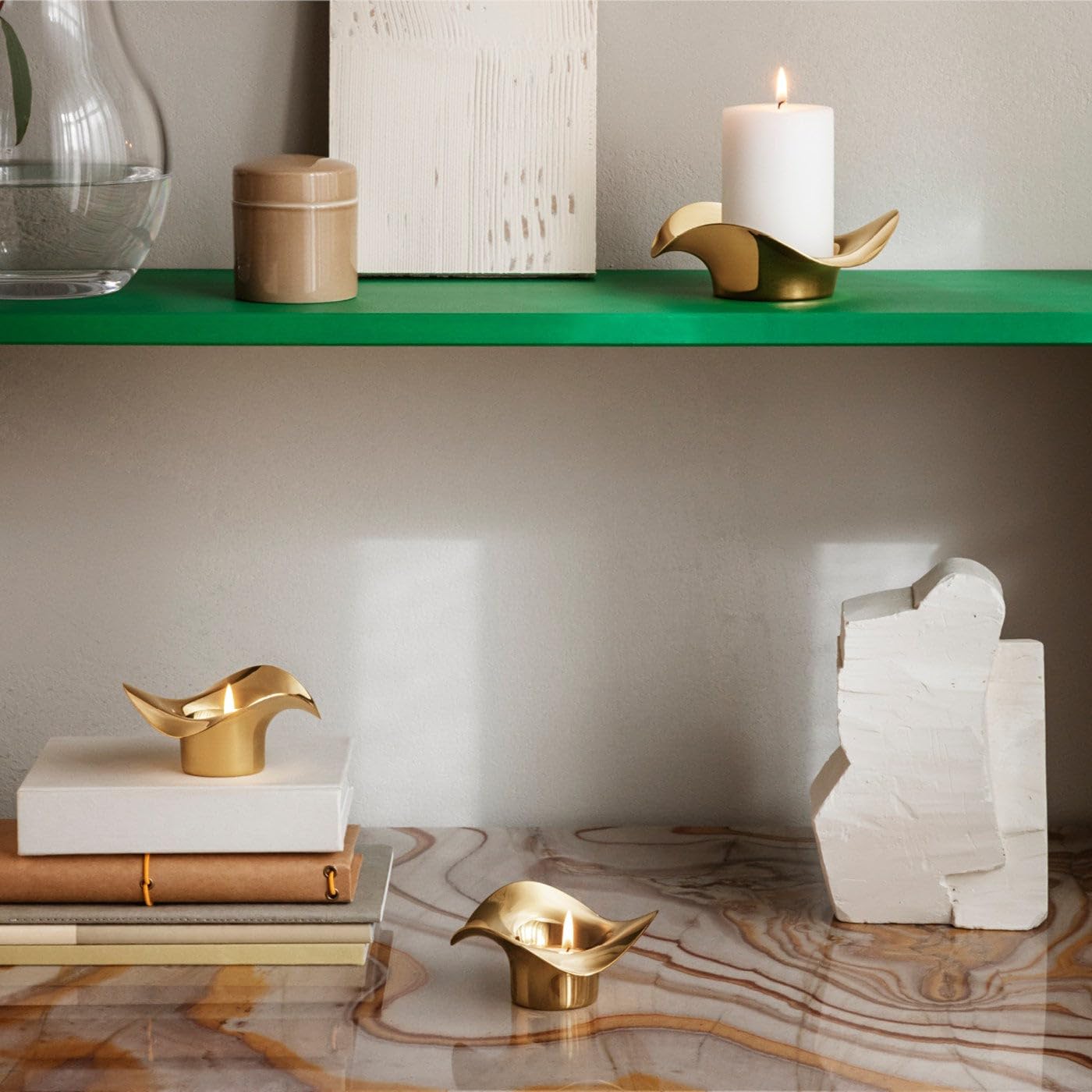 Georg Jensen Cobra Tealight Set 2pcs, Gold, H: 49 mm / 1.93 inches, diameter : 3.9 inches - Image 2