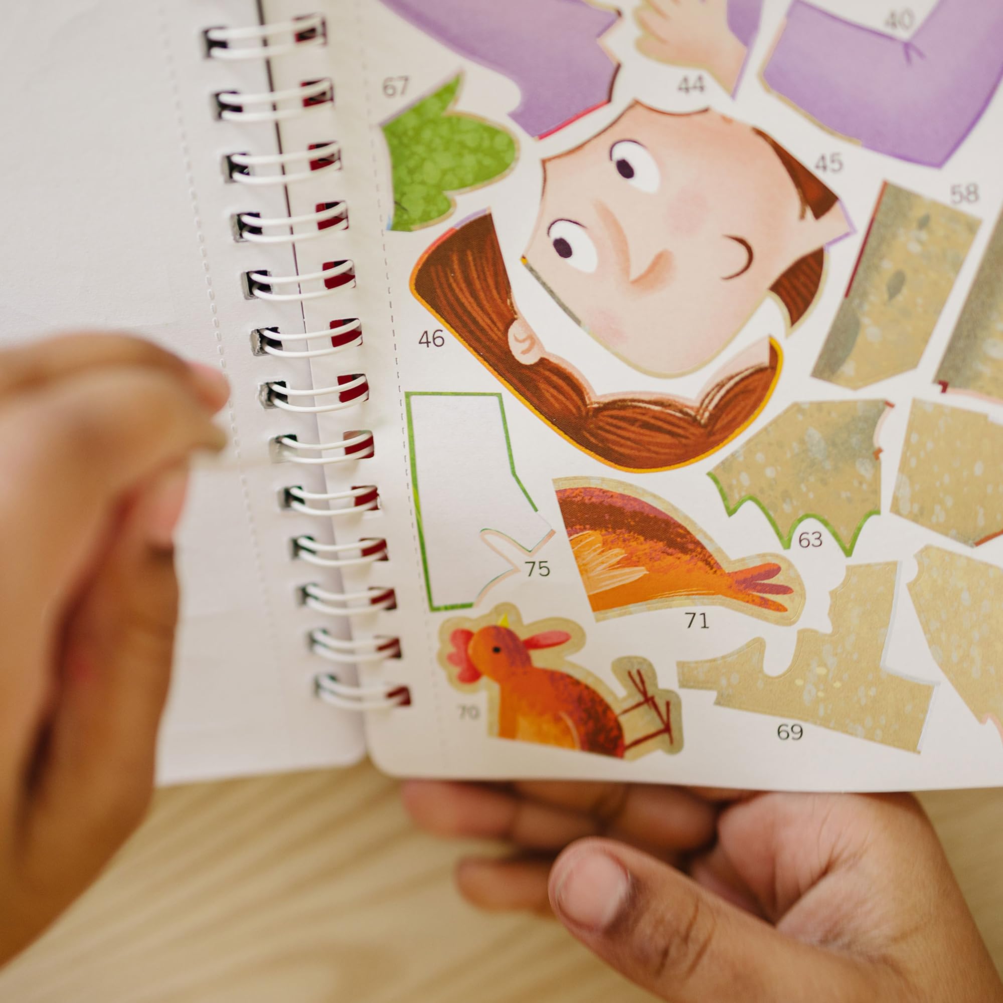 The Life of Jesus Sticker Stories: Libro de actividades del Nuevo Testamento, 756 calcomanías, 10 historias, encuadernado en espiral, a partir de 7 años