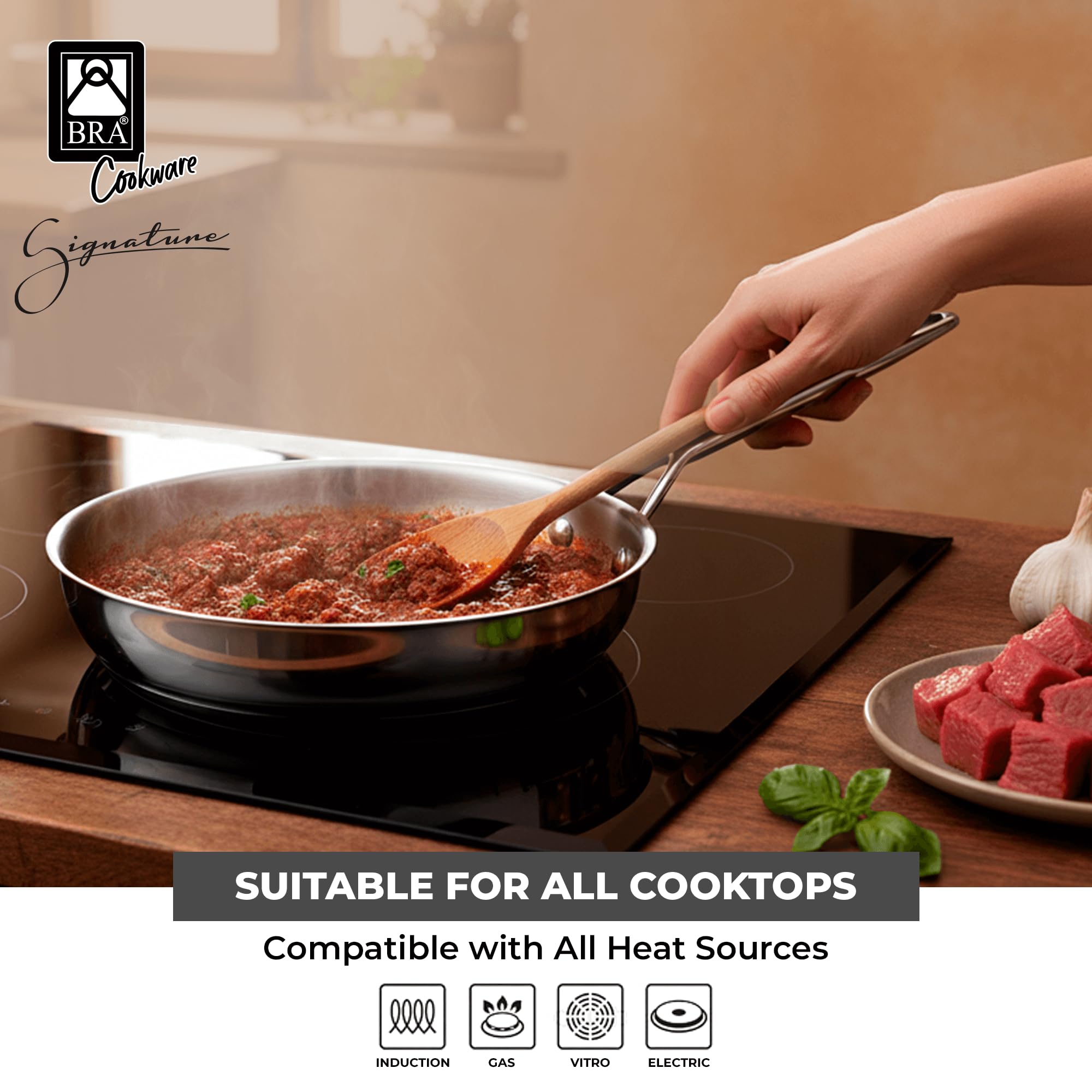 BRA Sarten Acero Inoxidable Signature 26 Cm Induccion | Sartén grande de acero inoxidable para cocinas de inducción y otras fuentes de calor con base de difusor triple de 5,3 mm.