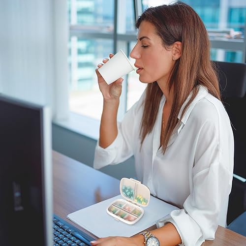 Miniatura 6 de Ouzorp Paquete de 2 pastilleros de viaje de 8 compartimentos, pastillero portátil impermeable, estuche para medicamentos, pastillero pequeño para