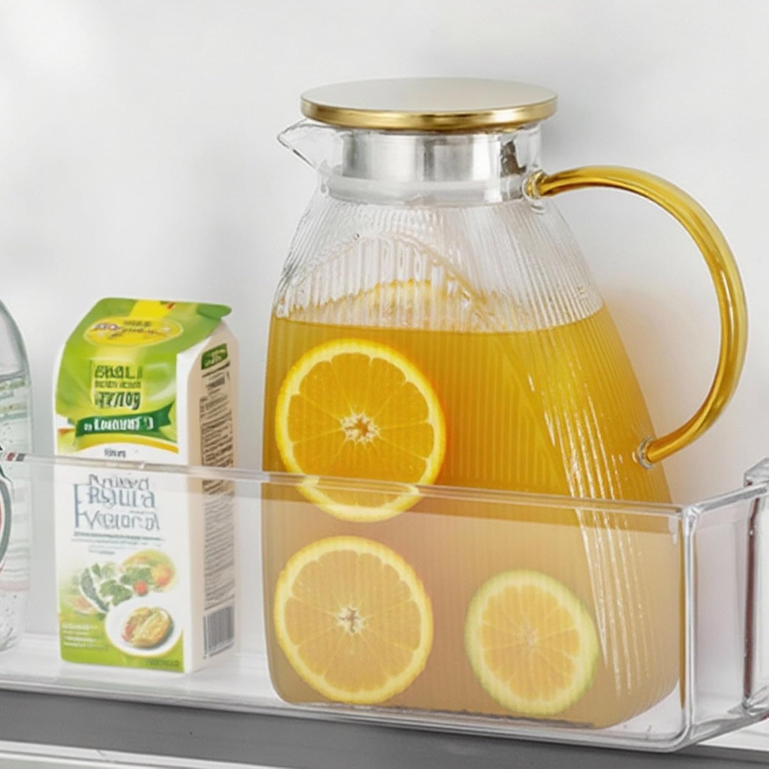 Glass Pitcher With Lid and Spout, 1.8 Liter 60 oz Water Pitcher For Fridge, Clear Iced Tea Pitchers Glass with Stainless Steel Lid, Heat Resistant Water Jug for Fridge Beverage Carafe