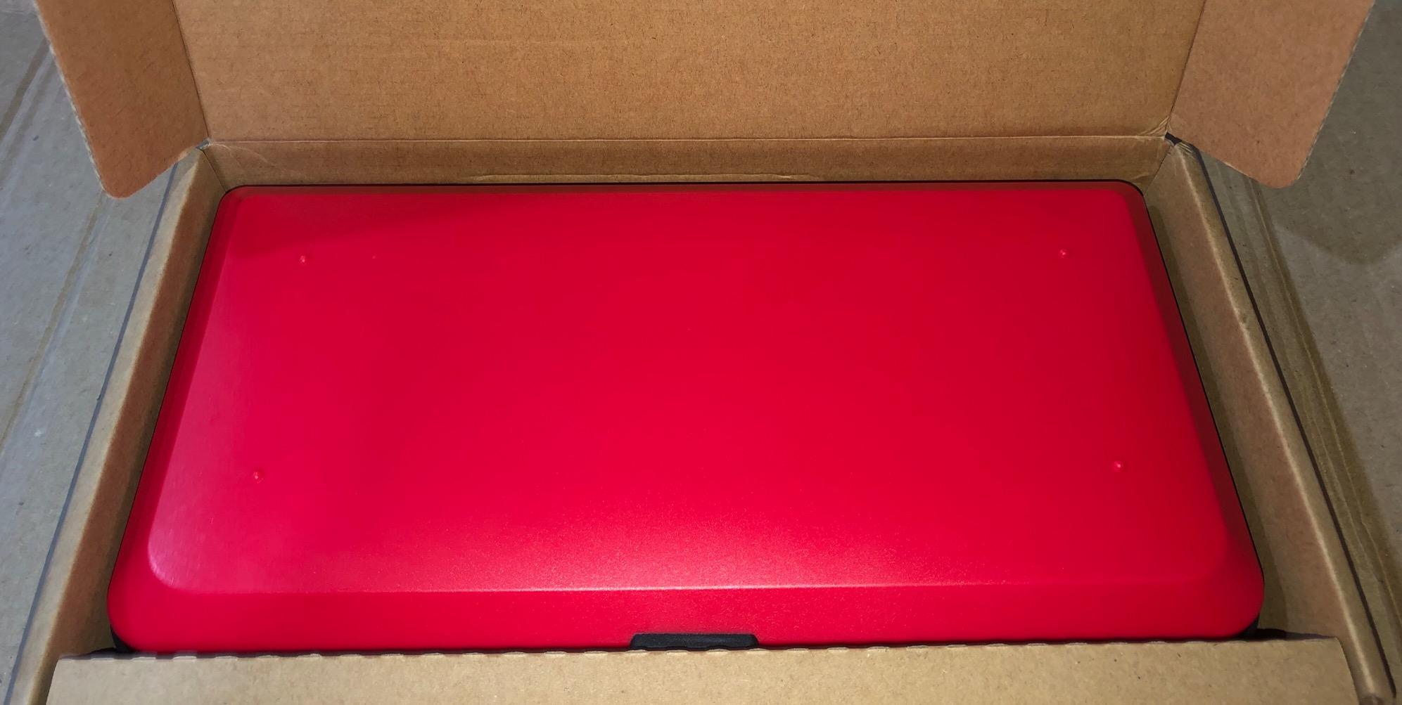 AmazonBasics Vault Case for Nintendo Switch, Red Amazon.in Video Games